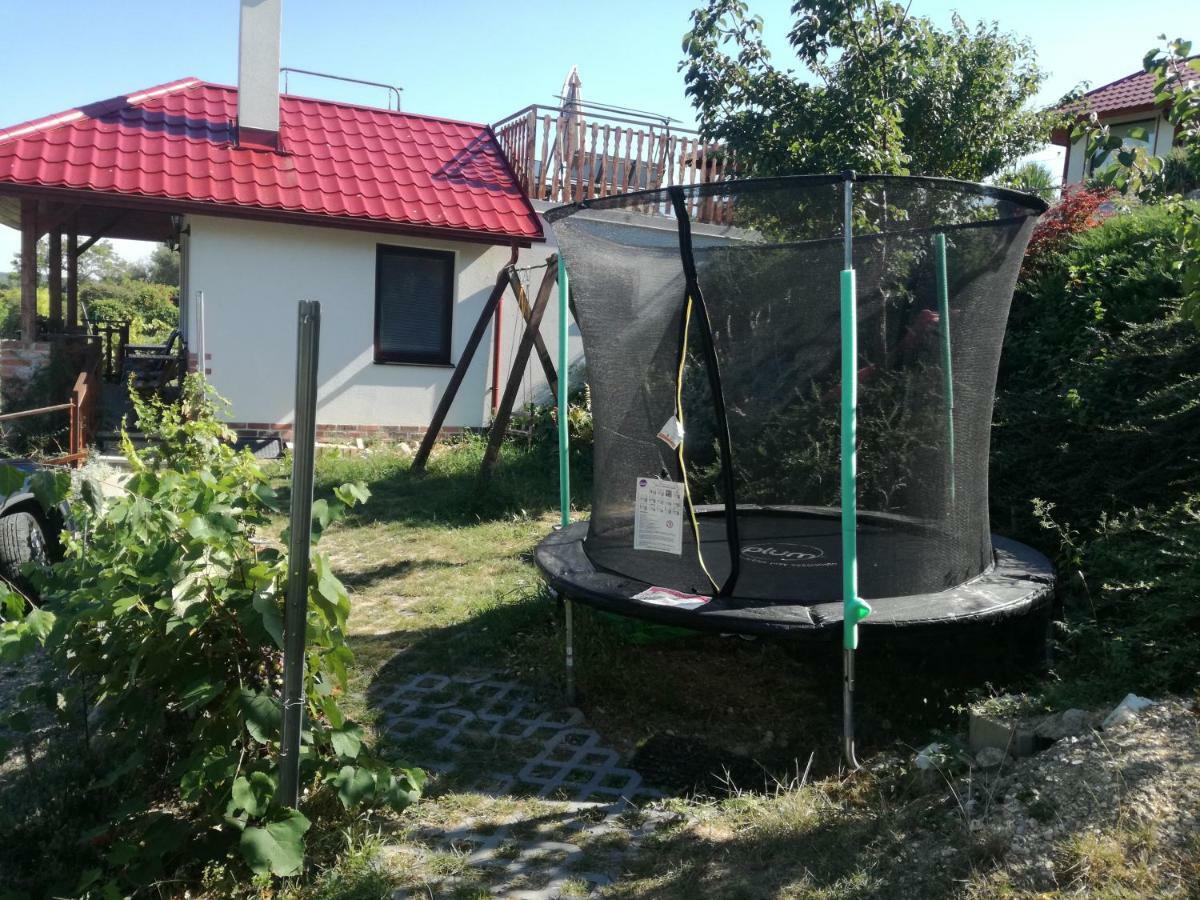 Penzion Nad Jezerem Pavlov Exterior foto